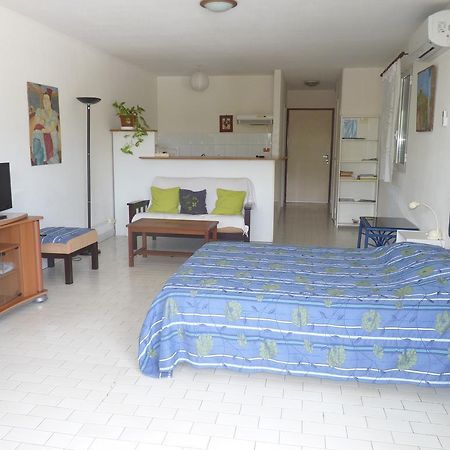Au Meuble Des Roches Lejlighed Saint-Gilles-les Bains Eksteriør billede